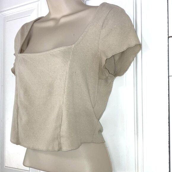 URBAN OUTFITTERS Crop Top Square Neck Cap Sleeves Ribbed Cream Womens Large - Picture 4 of 10